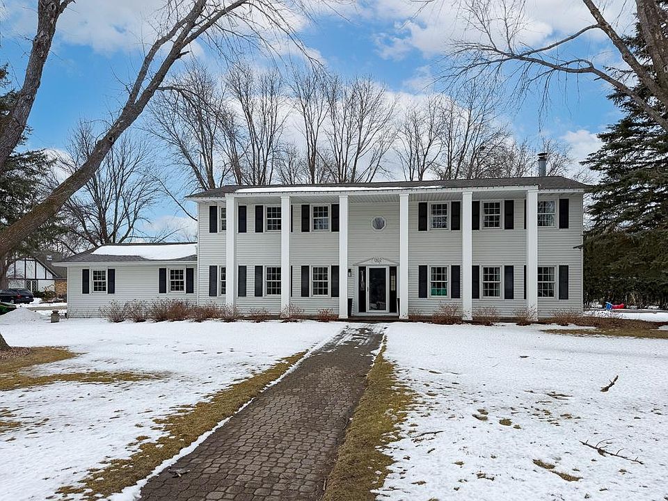 1st image of 1302 Ridgeway Rd