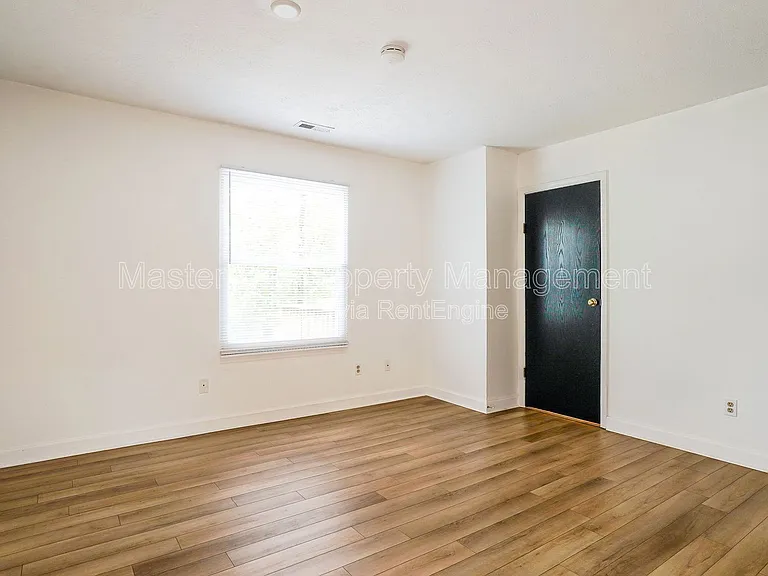 8912 Taymouth Ct — Photo 19