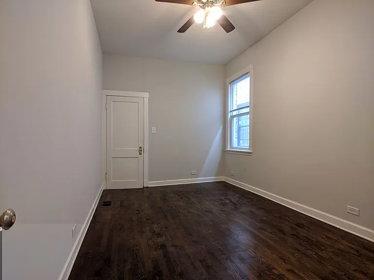 2257 W Hirsch St #1W — Photo 9