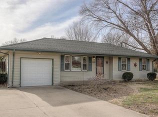 2608 Baker Rd, Independence, MO 64057