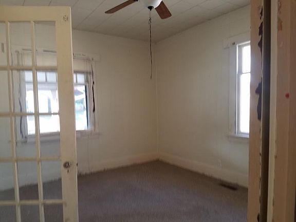 5th image of 814 N Pennsylvania Ave