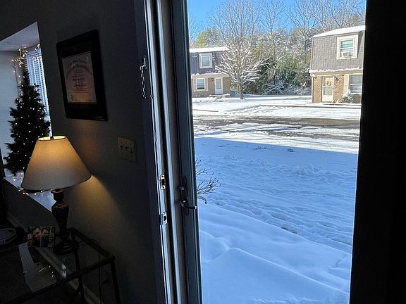 2nd image of 448 Woodland Ct SE