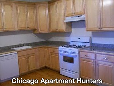2nd image of 2905 W Belmont Ave APT 2