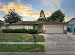 1422 Myrna Ln, Kissimmee, FL 34744