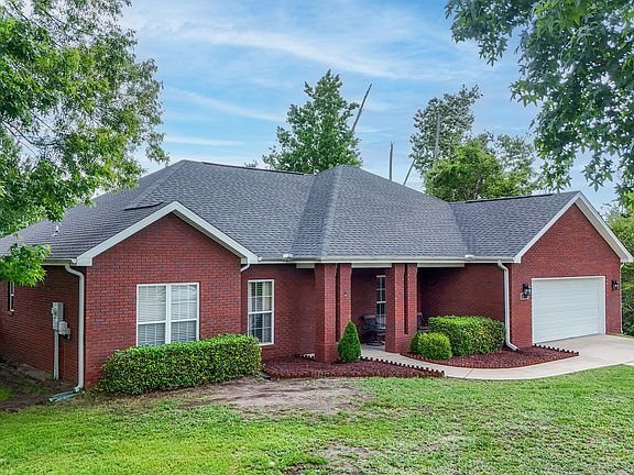 2nd image of 10802 Cedar Ridge Ln