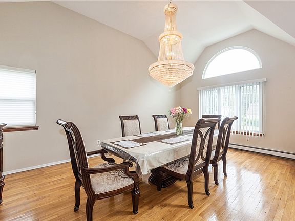 2nd image of 215 Brookside Ave