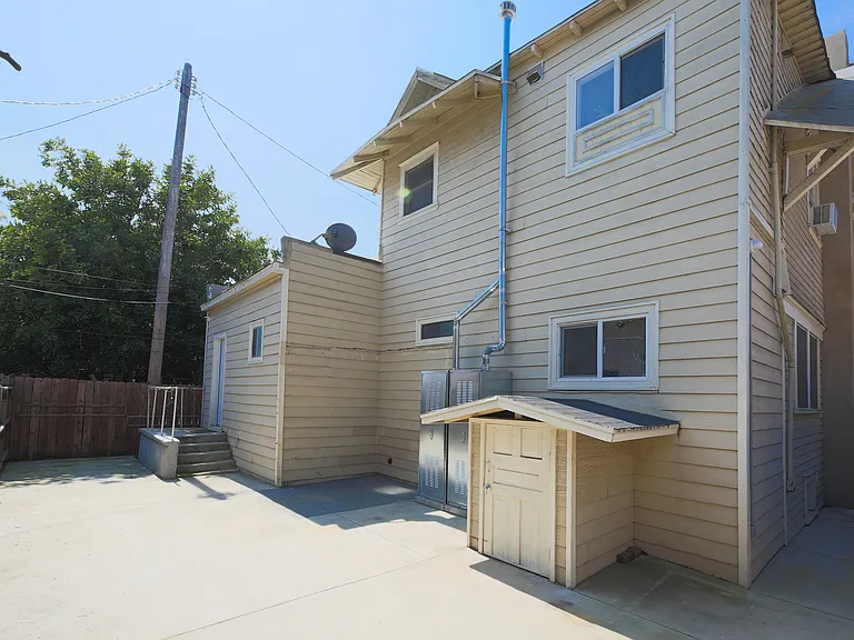 Rear yard area