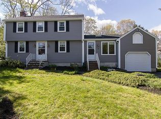 14 Bowker St, Walpole, MA 02081