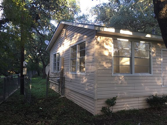 5th image of 606 Harmons Way