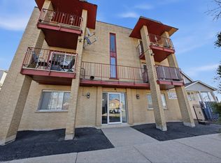 3243 S 49th Ave APT 103, Cicero, IL 60804
