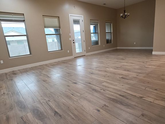 4th image of 3802 Jasper Dr