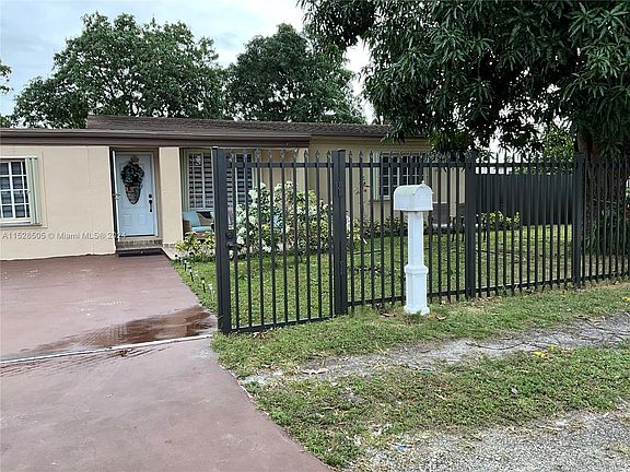 3rd image of 14401 NW 10th Ave