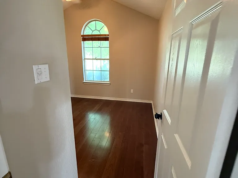 401 County Road 216 — Photo 5
