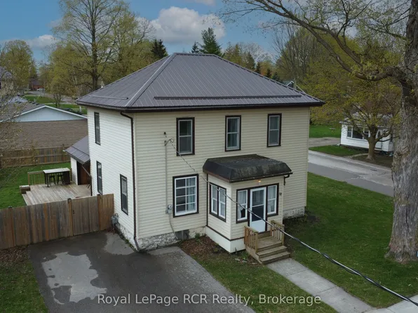 58 McCutcheon Dr S, Huron East, ON N0G 1H0