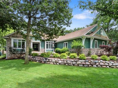 1019 Tarrant DRIVE, Fontana, WI, 53125