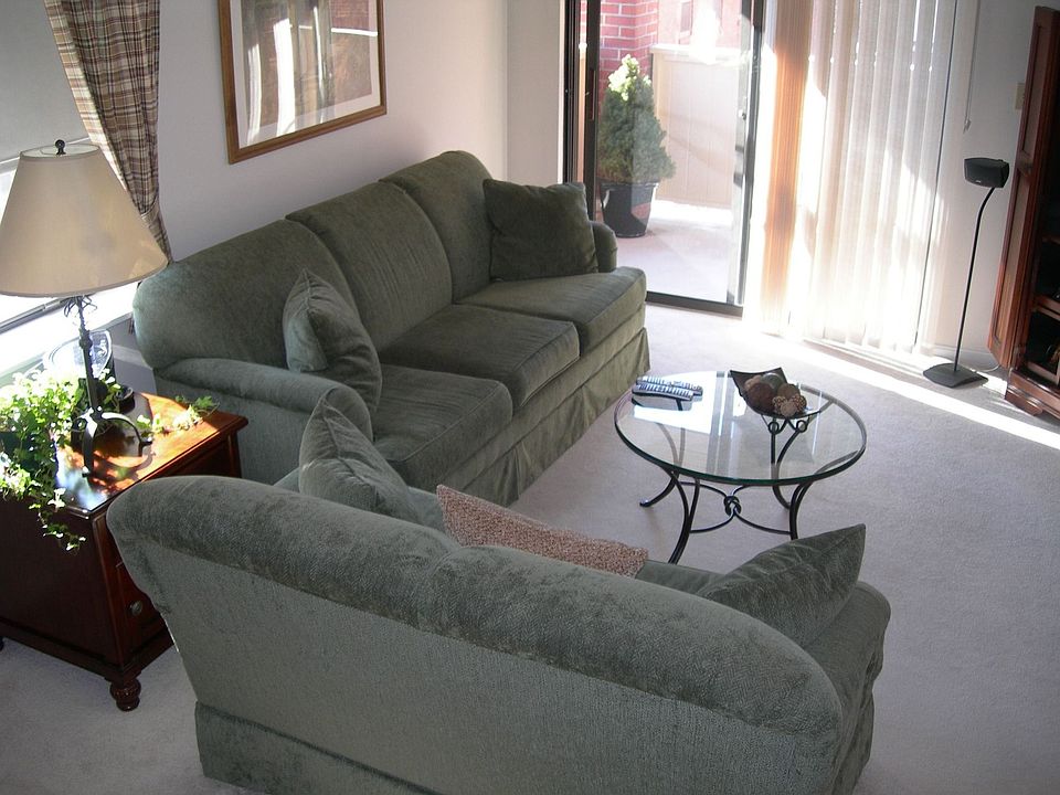 1st image of 20 Central St APT 212
