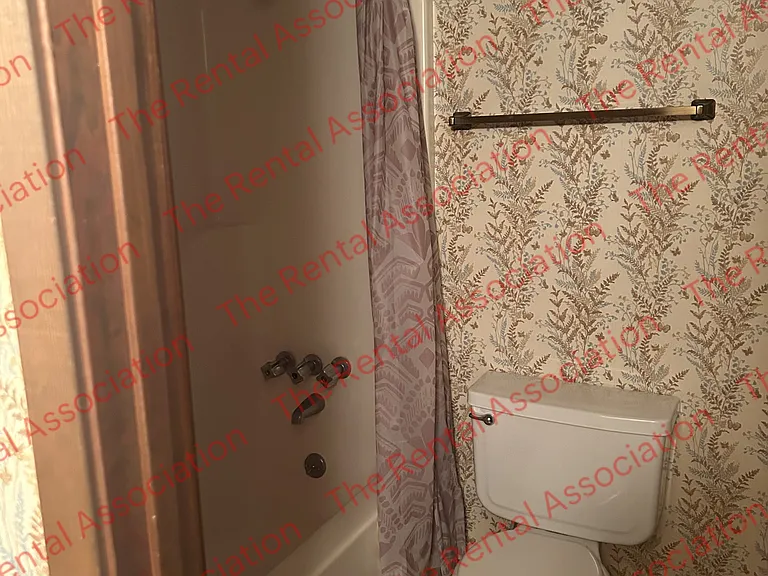 137 Jennifer Ln #1 — Photo 7