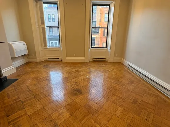 211 Beacon St APT 2R, Boston, MA 02116