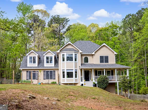 145 Vista Ln, Tyrone, GA 30290