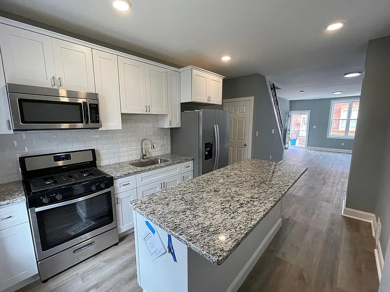 2628 S Carlisle St — Photo 7