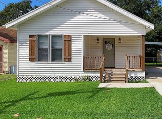 2006 6th St, Port Neches, TX 77651