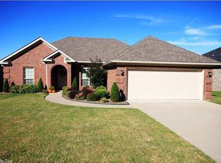 202 Congressional Cir, Little Rock, AR 72210