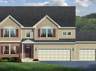 944 Cedar Grove Dr, Tipp City, OH 45371