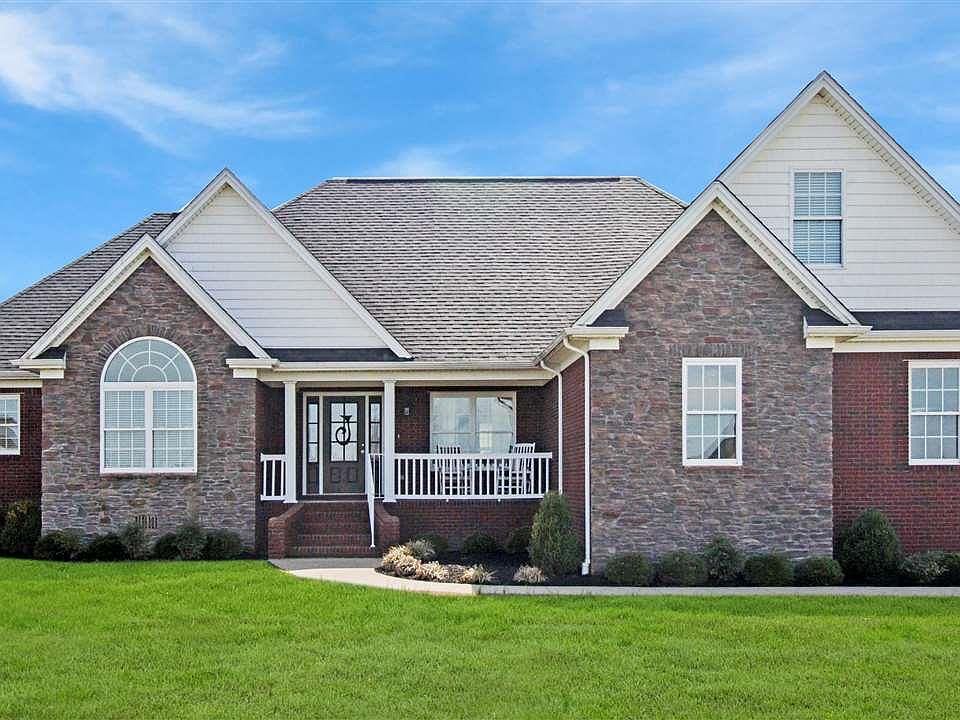 1st image of 260 McKenna Dr
