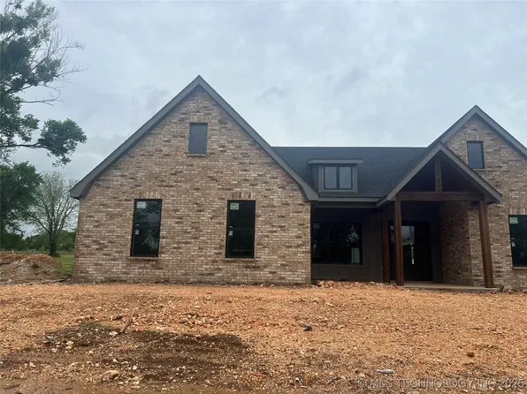 16860 W Sierra Cir, Tahlequah, OK 74464