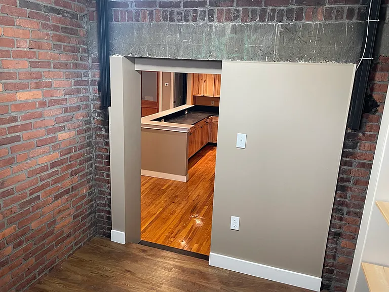 451 Central Ave #B — Photo 11