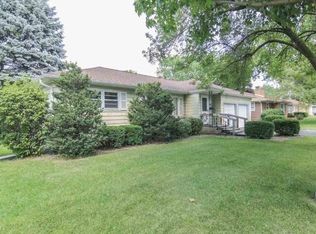 136 E Kohler St, Sun Prairie, WI 53590