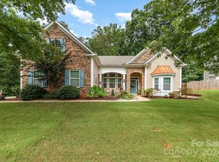 787 Virginia Pine Ln, Clover, SC 29710