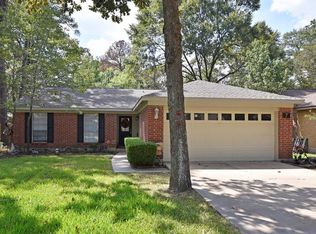 7 Braemar Forest St, Spring, TX 77381