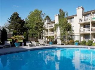 12601 SE 41st Pl UNIT E103, Bellevue, WA