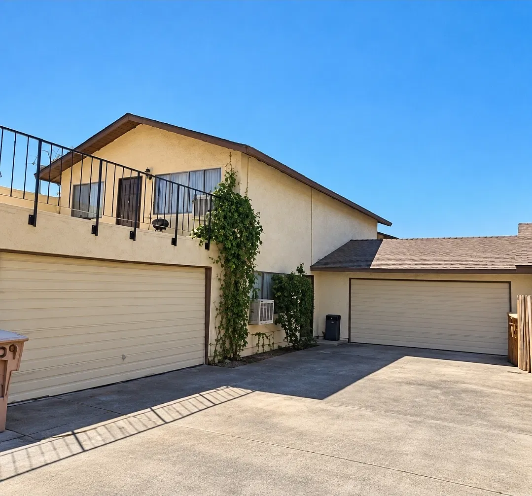2 bed, 850 sqft, $1,500 — Photo 1