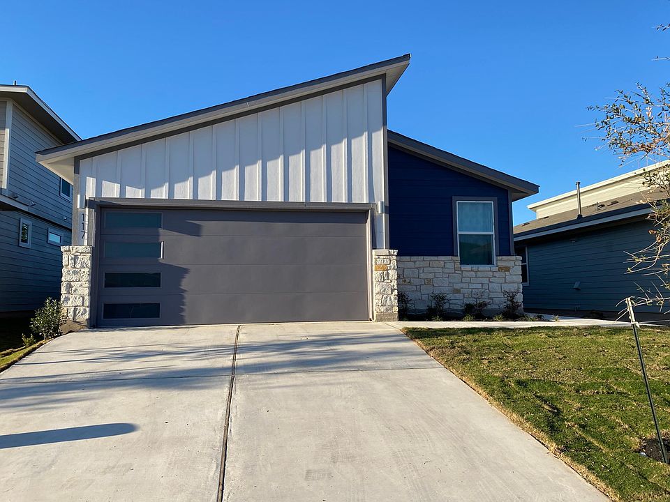 1st image of 117 Cupreata Ln