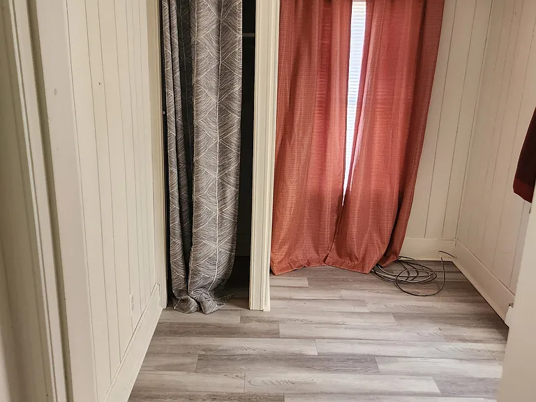 507 Shepard St — Photo 12
