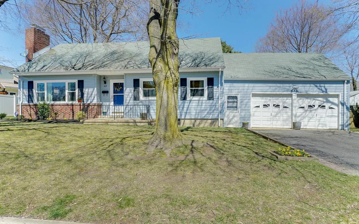 412 Belmont Ave photo 1