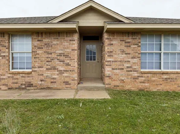 1404 Par Rd, Perry, OK 73077