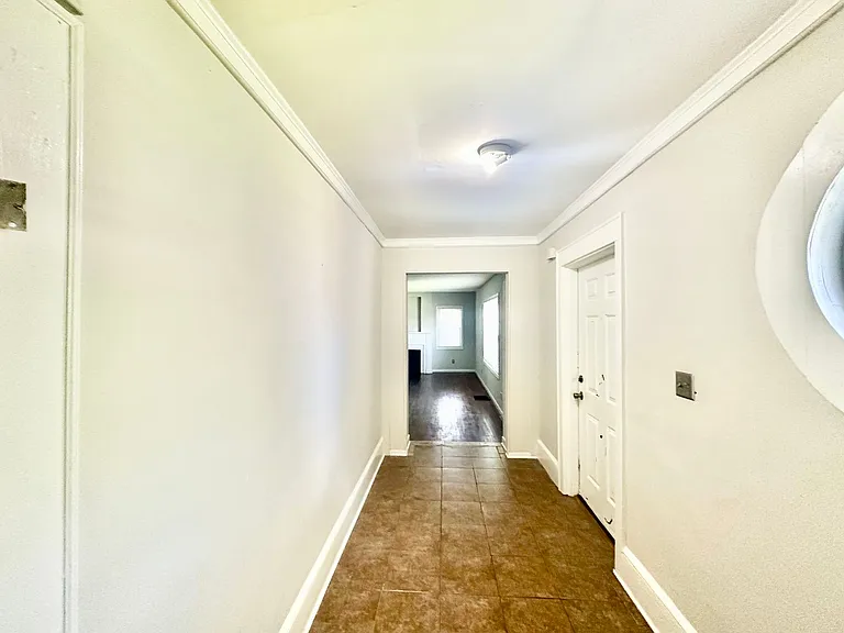 1417 Ebenezer Rd #B — Photo 8