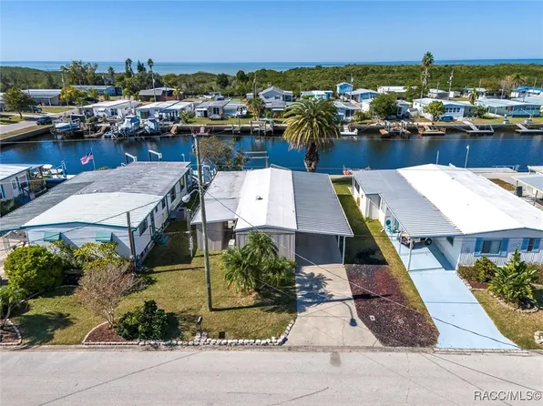 13015 Coxswain Ct, Hudson, FL 34667