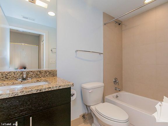 5th image of 3201 W Leland Ave #1122
