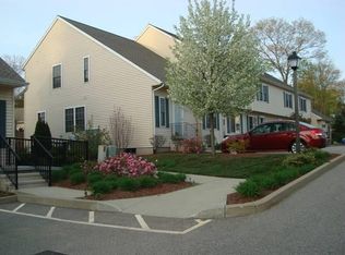 128 Briar Ln, Norwich, CT 06360