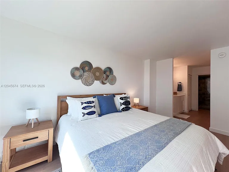 5100 N Ocean Blvd #503 — Photo 32