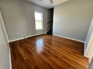 97 Columbine Ave FLOOR 2, Pawtucket, RI 02861