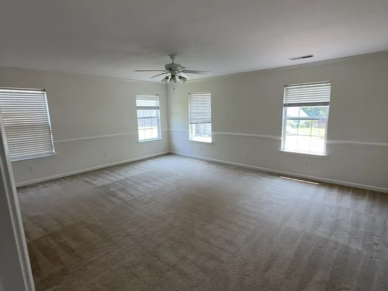 525 S Maney Ct — Photo 9