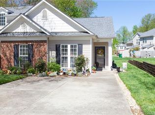 227 Ross Moore Ave, Charlotte, NC 28205