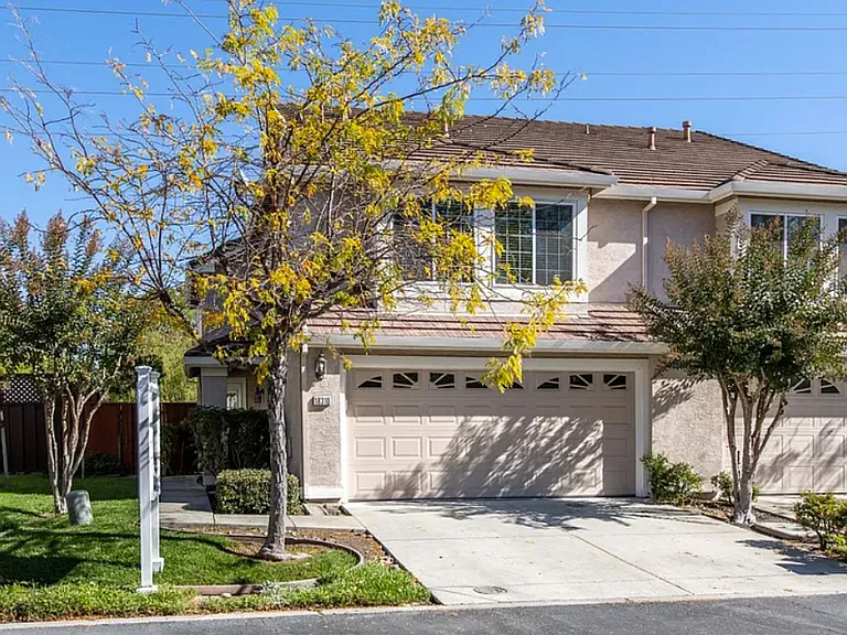 18310 Christeph Dr — Photo 11