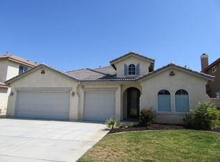 3033 Club Rancho Dr, Palmdale, CA 93551