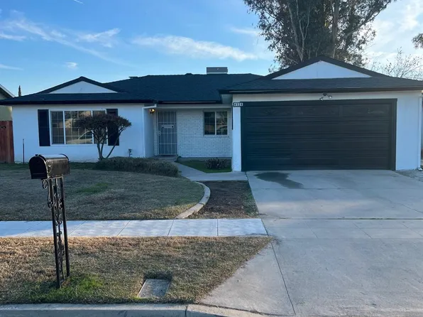 4528 E Grove Ave, Fresno, CA 93725